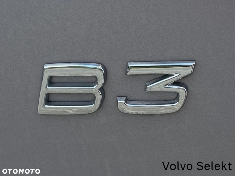 Volvo XC 40 - 32