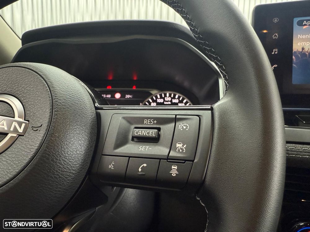 Nissan Qashqai 1.3 DIG-T Engage - 27