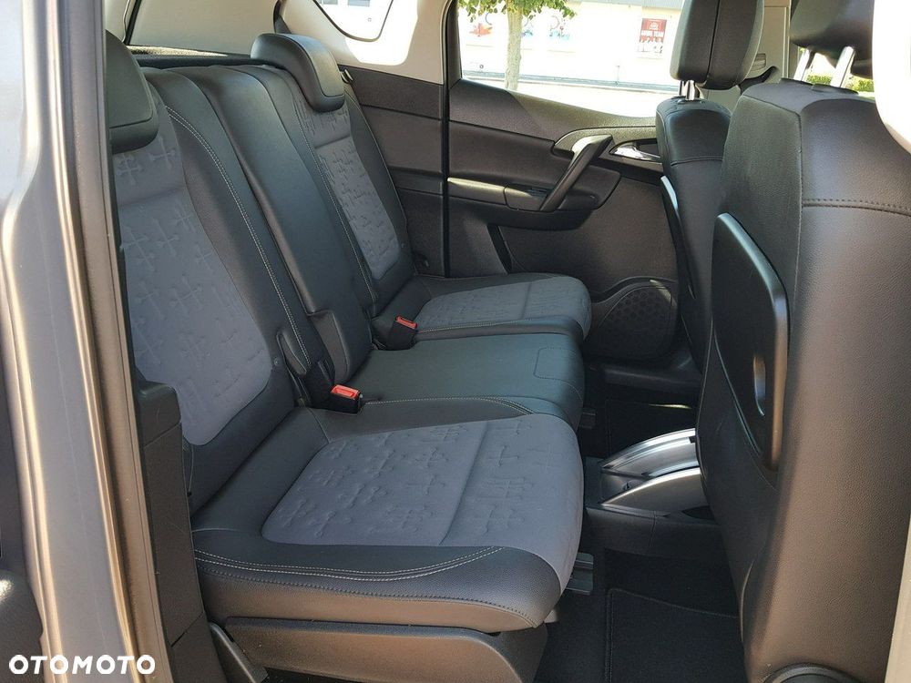 Opel Meriva - 16