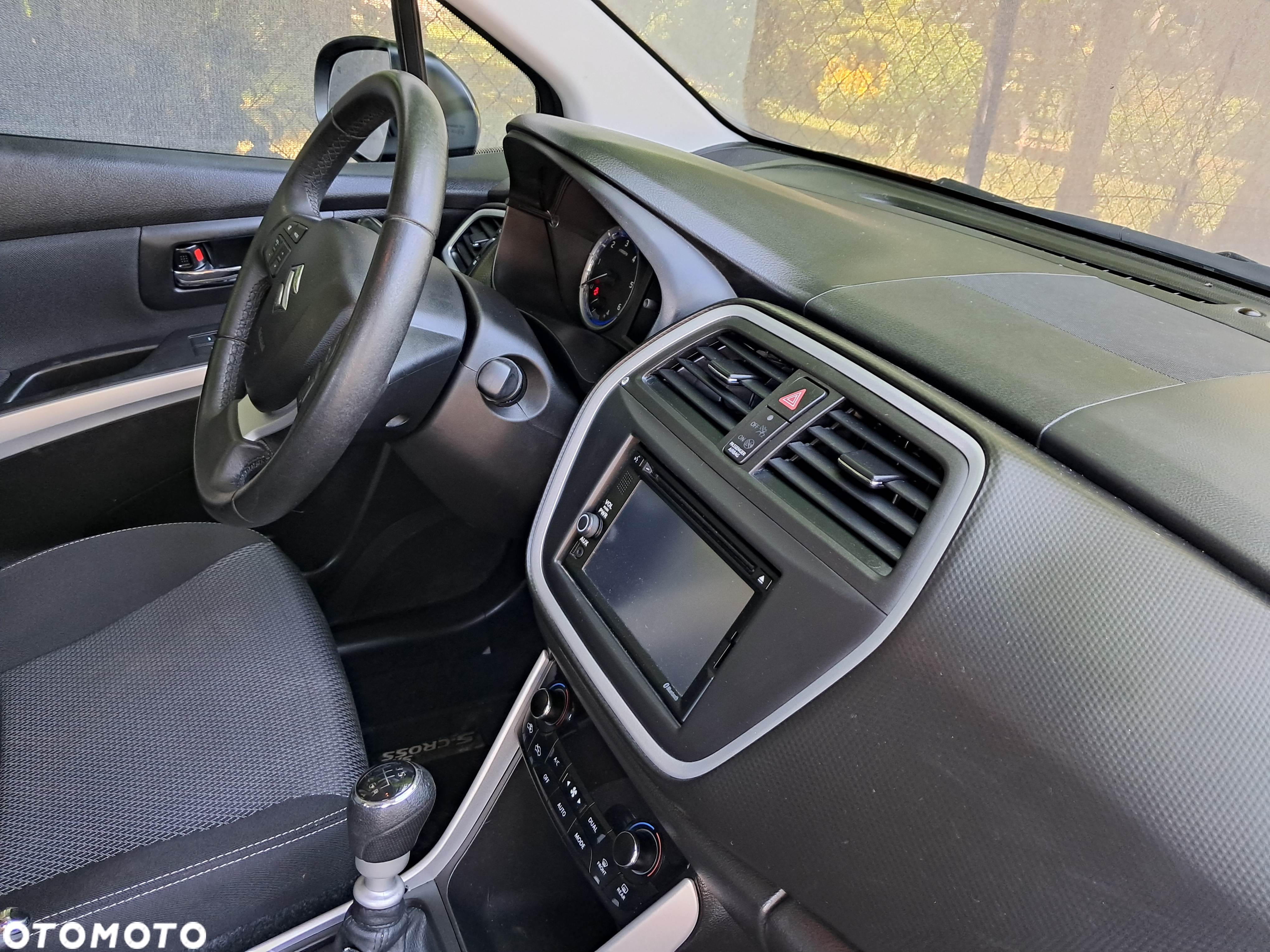 Suzuki SX4 S-Cross 1.6 DDiS Premium 4WD - 10