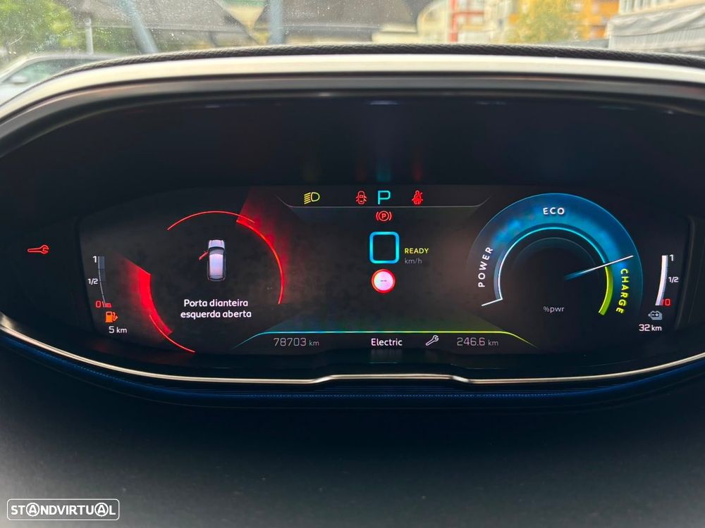 Peugeot 3008 1.6 Hybrid GT e-EAT8 - 23