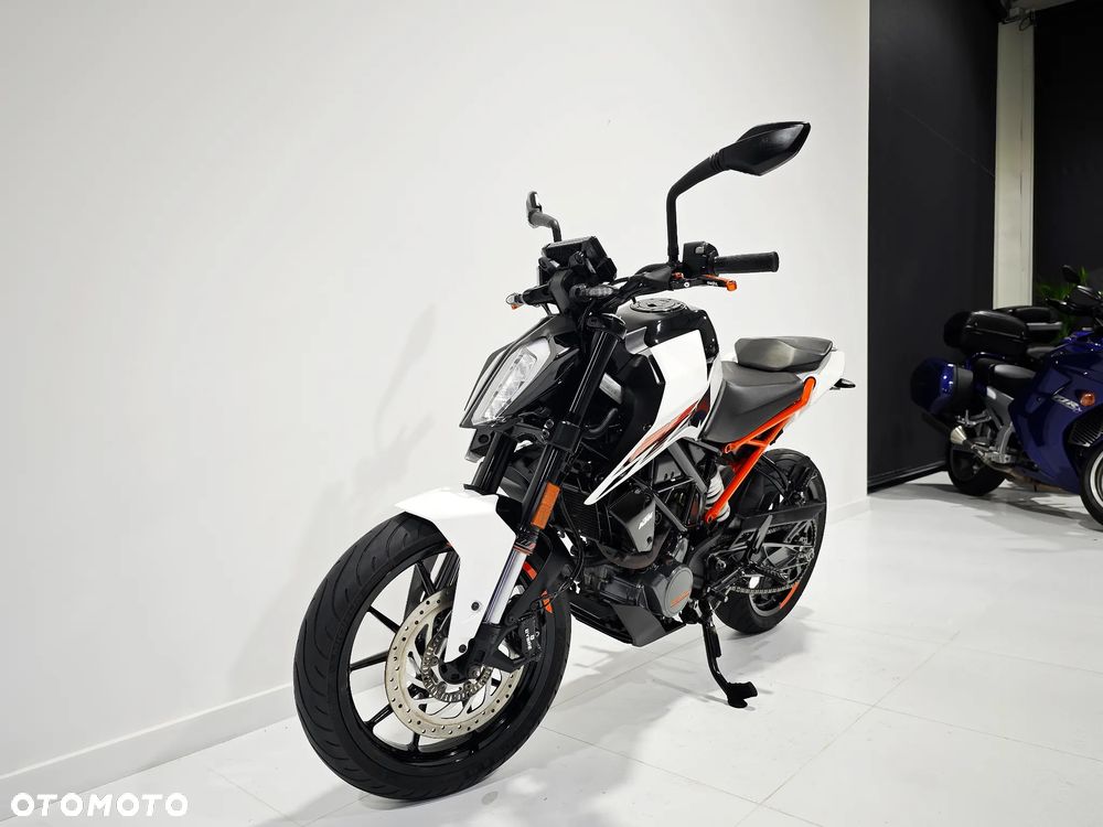 KTM Duke - 10