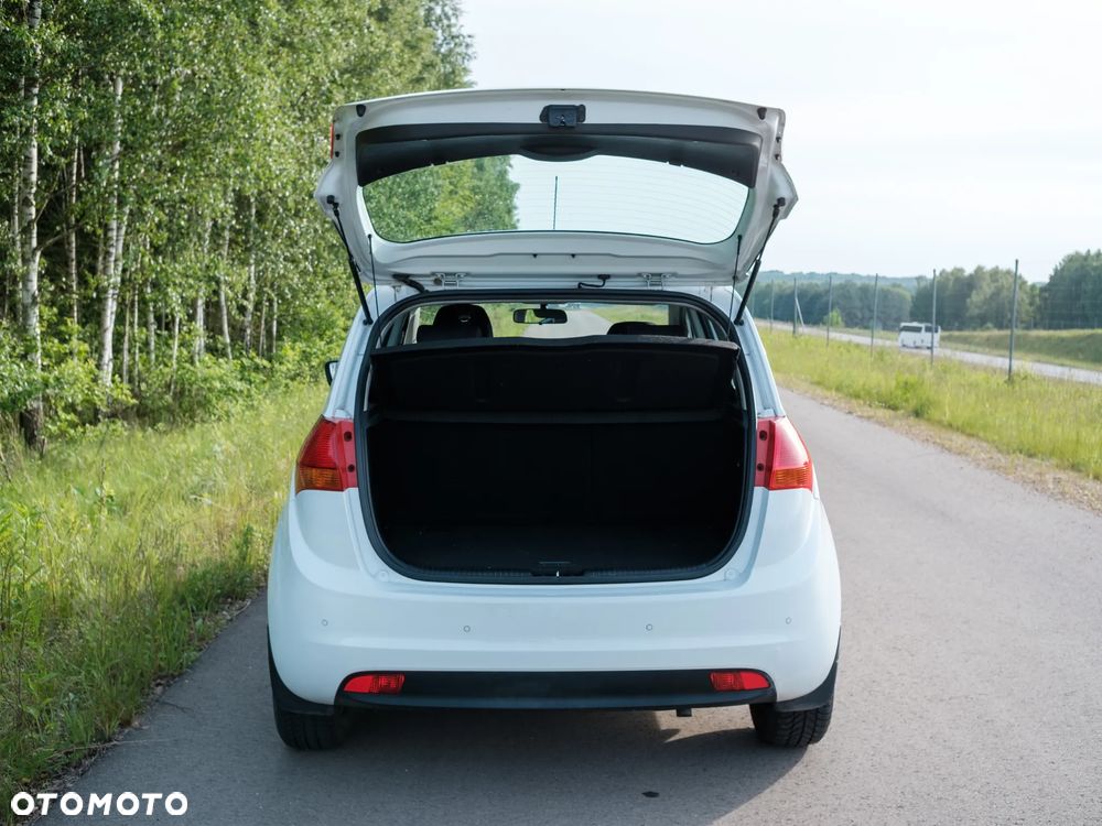 Kia Venga 1.6 M - 7