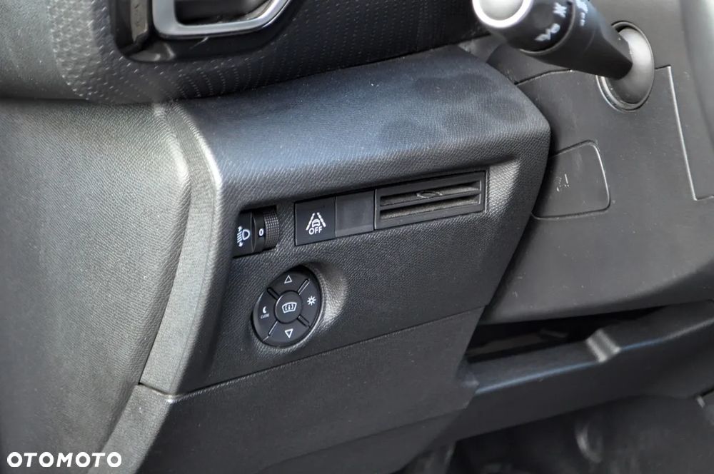 Citroën C4 1.5 BlueHDi Business Edition S&S EAT8 - 23