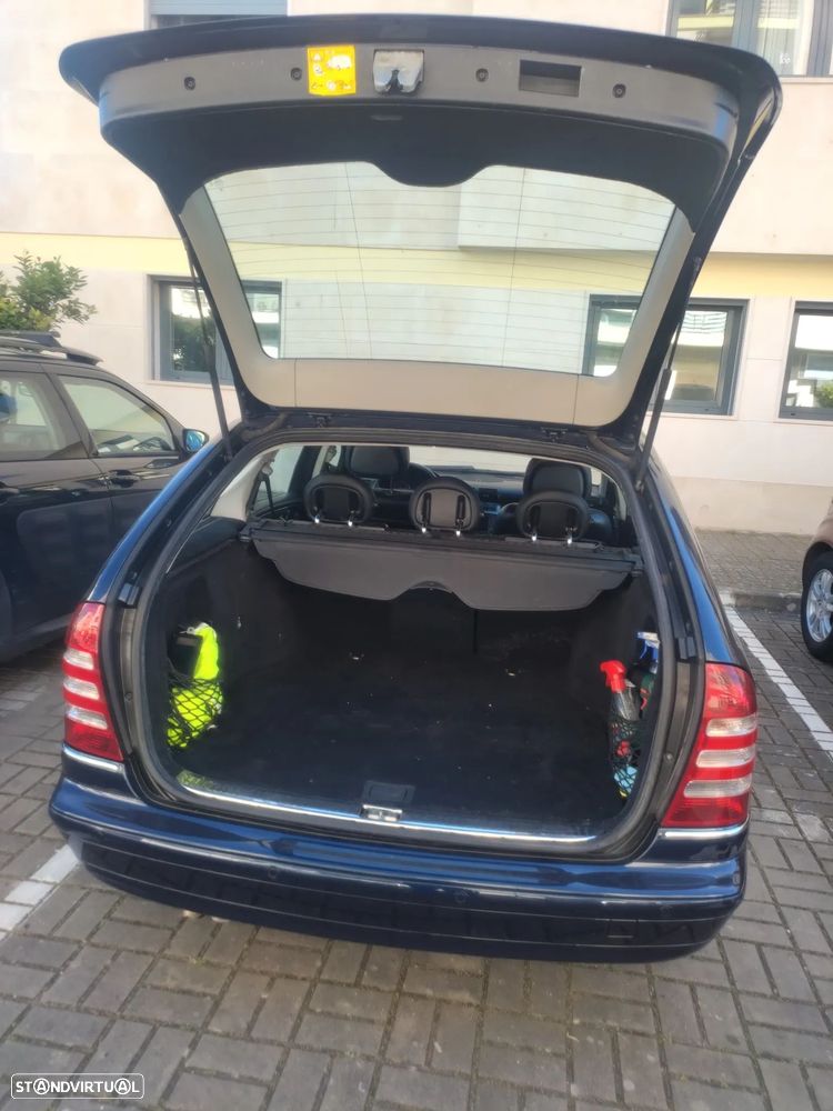 Mercedes-Benz C 220 CDI Avantgarde DPF - 23