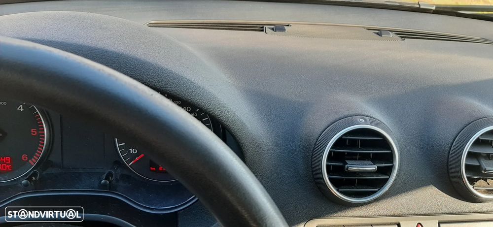 Audi A3 2.0 TDI Attraction FPD - 13