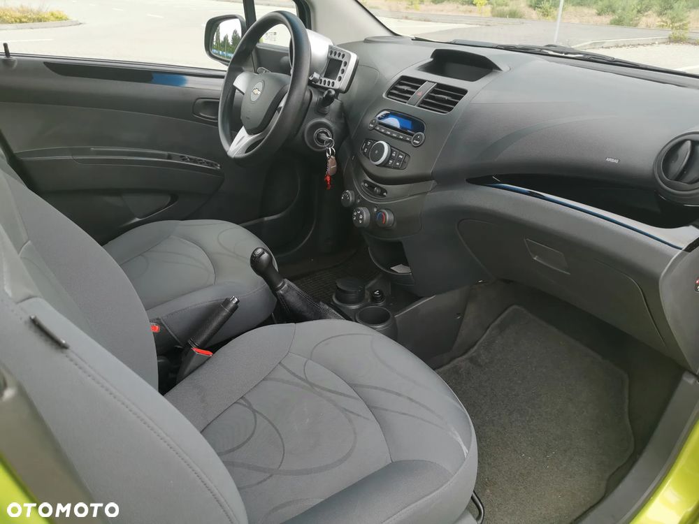 Chevrolet Spark 1.2 LS - 4