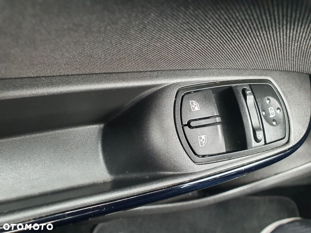 Opel Corsa 1.4 Selection - 23