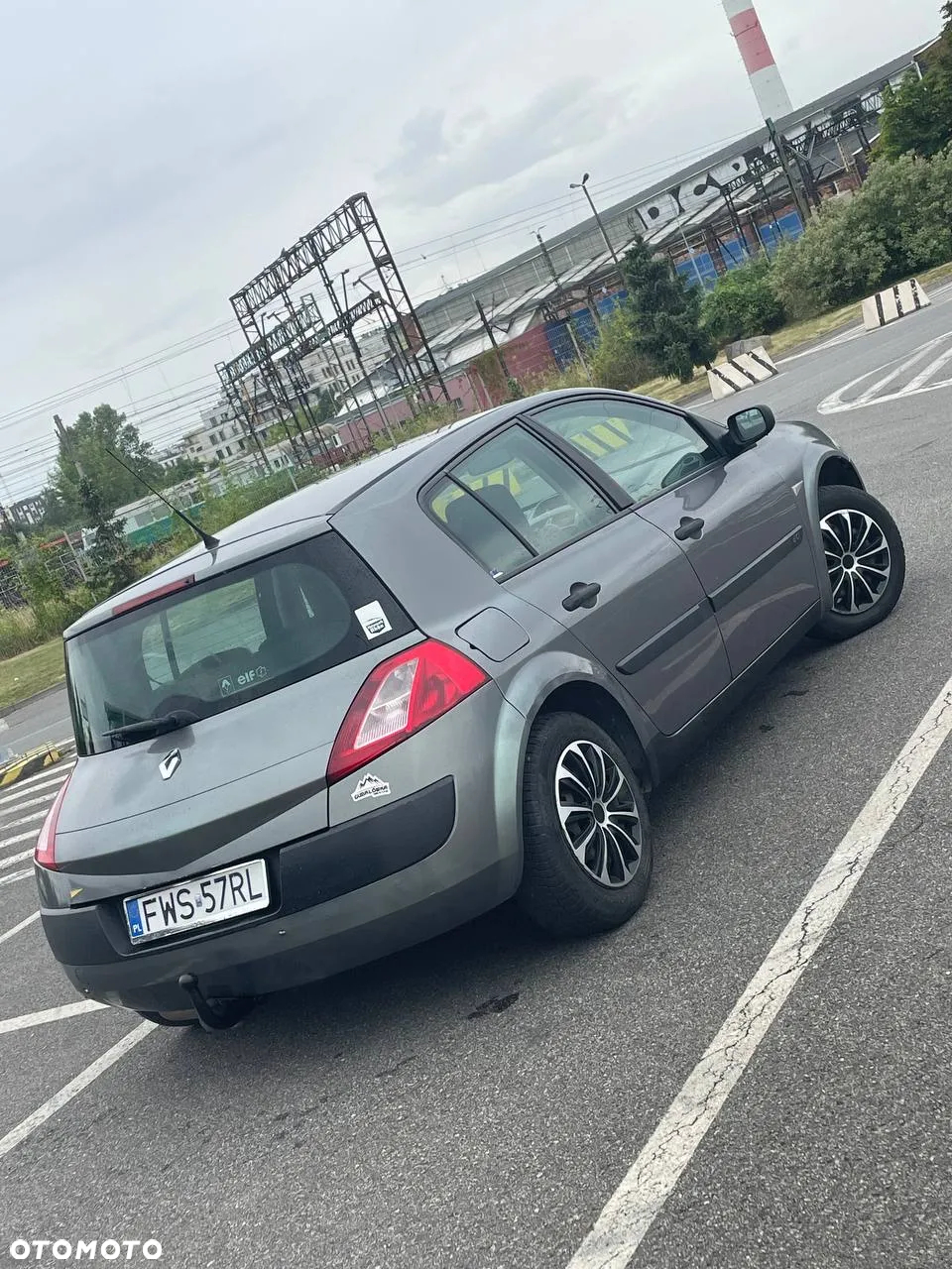 Renault Megane II 1.5 dCi Confort Dynamique - 4