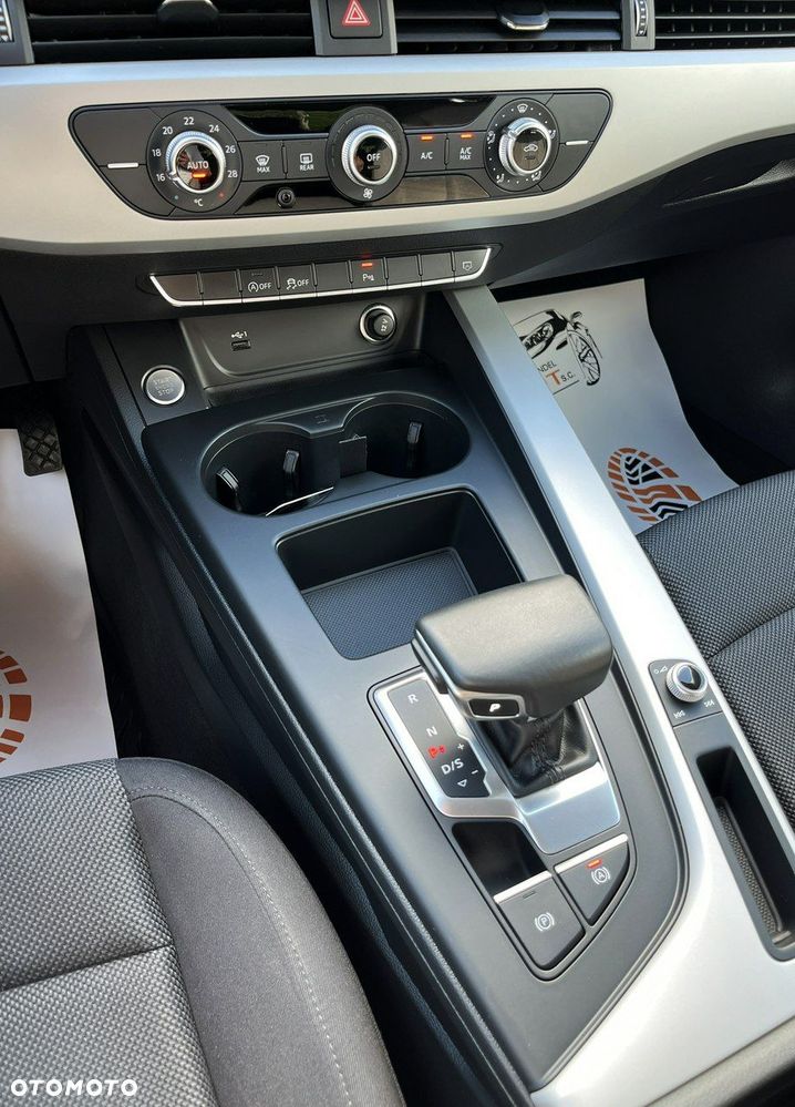 Audi A4 Avant 35 TFSI mHEV Advanced S tronic - 22