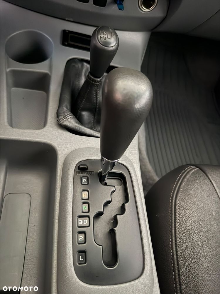 Toyota Hilux 3.0 D-4D Sol - 20