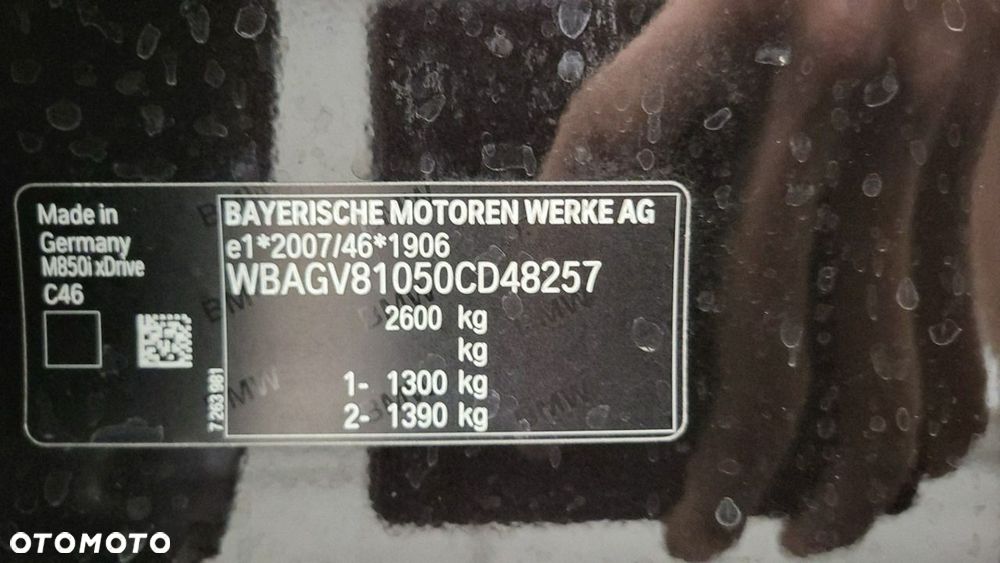 BMW Seria 8 M850i xDrive - 36