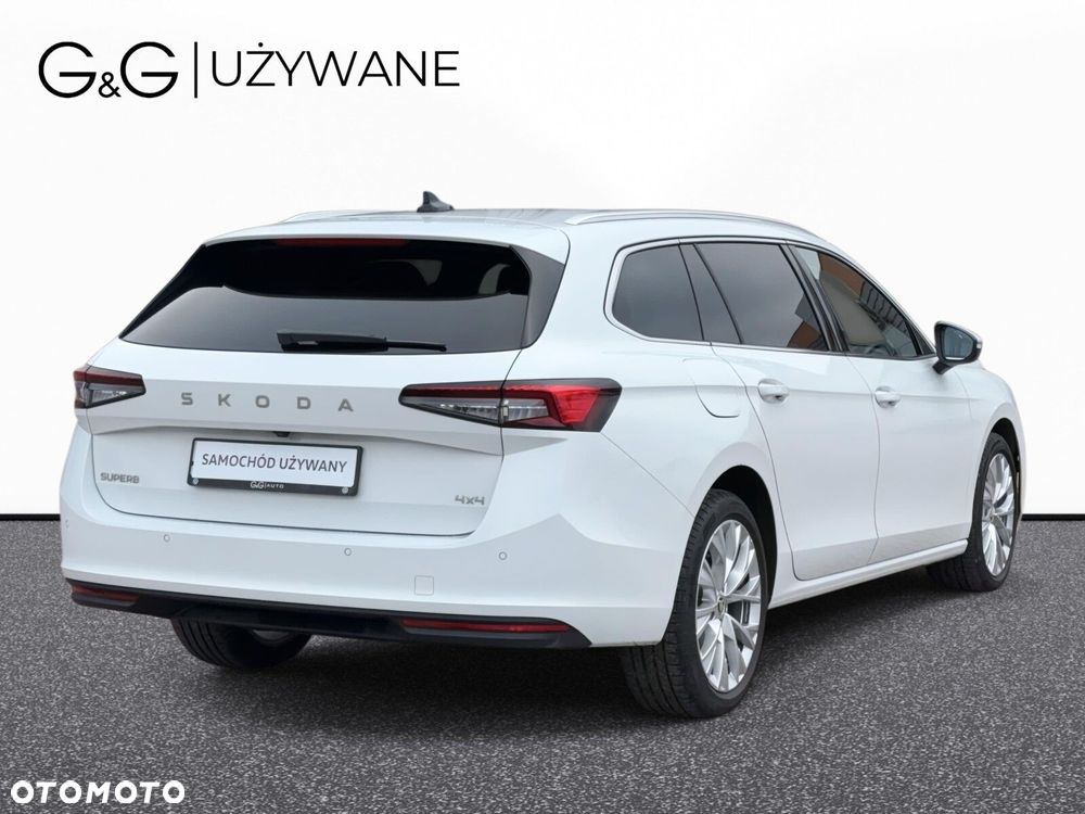 Skoda Superb 2.0 TDI SCR 4x4 Selection DSG - 3