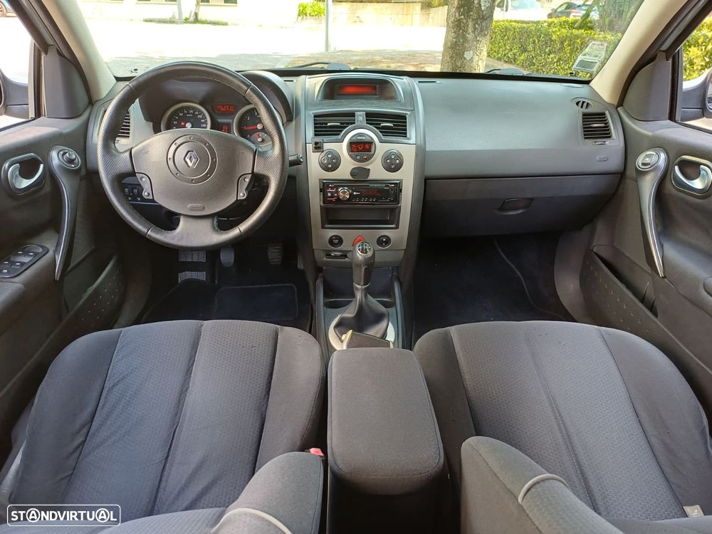 Renault Mégane Break 1.5 dCi L Dynamique - 21