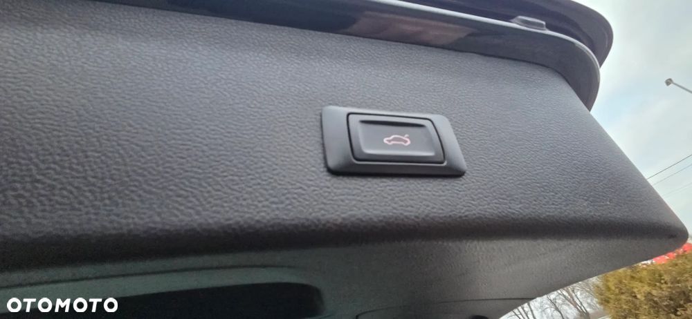 Audi A4 Allroad 2.0 TDI DPF S tronic - 36