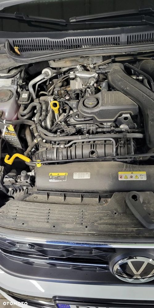 Volkswagen Taigo 1.5 TSI ACT R-Line DSG - 8