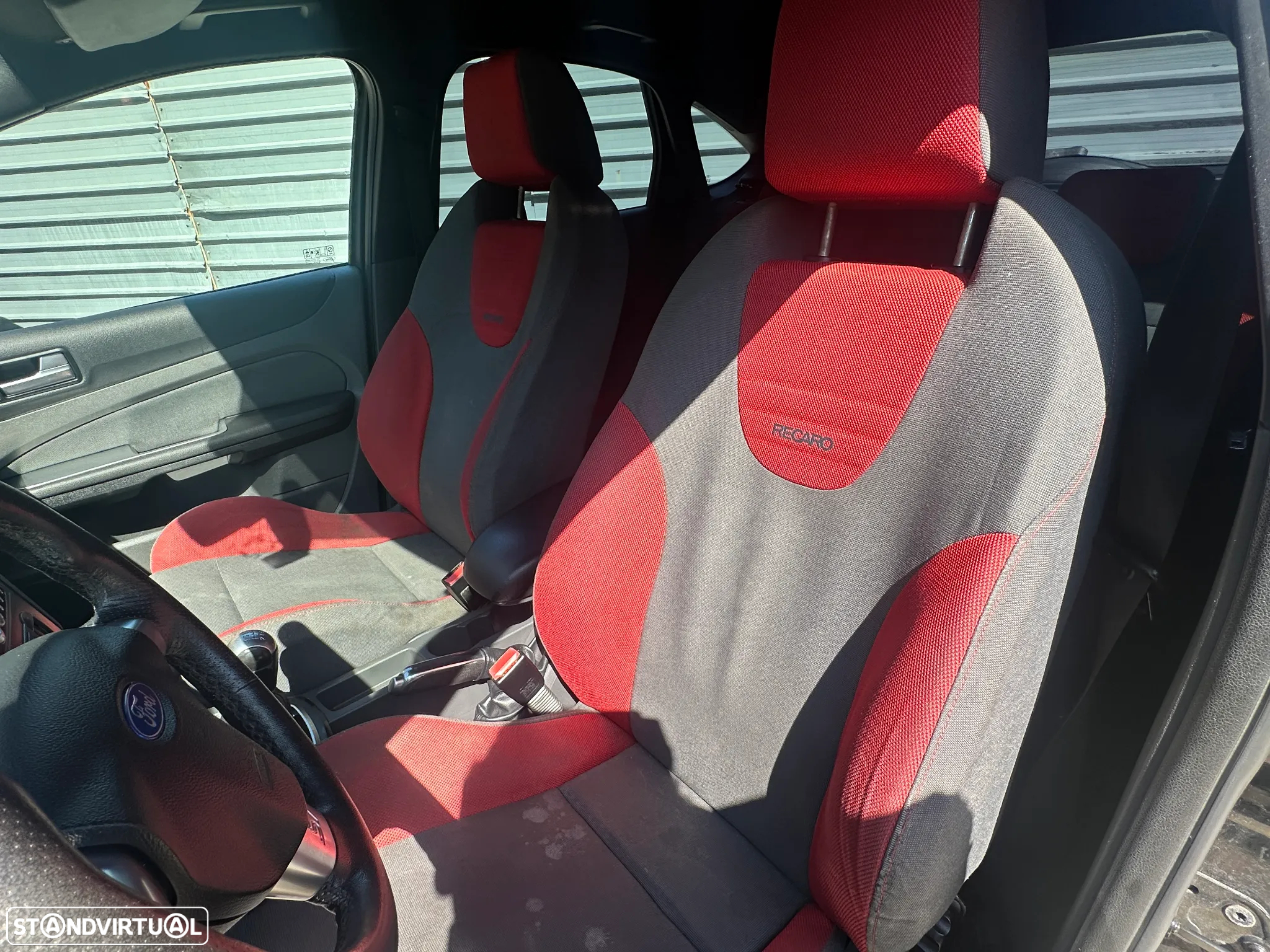 FORD FOCUS 2.5 ST TURDO DE 2007 PARA VENDA DE PEÇAS - 7