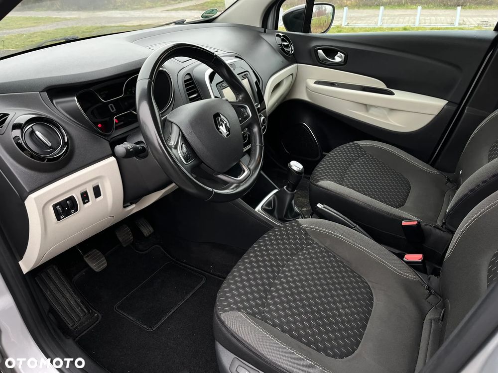 Renault Captur (ENERGY) TCe 90 INTENS - 16