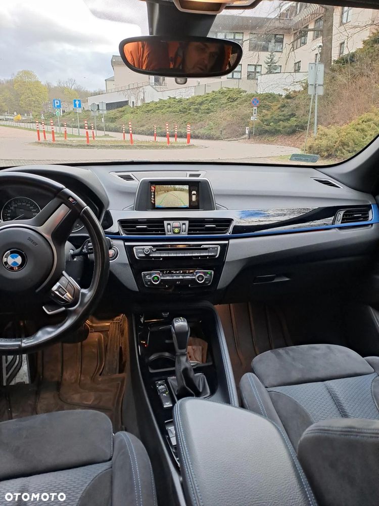 BMW X1 xDrive20i - 10