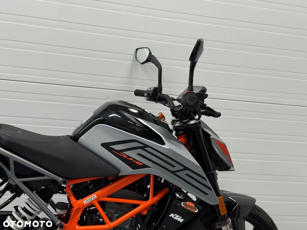 KTM Duke 125 - 4