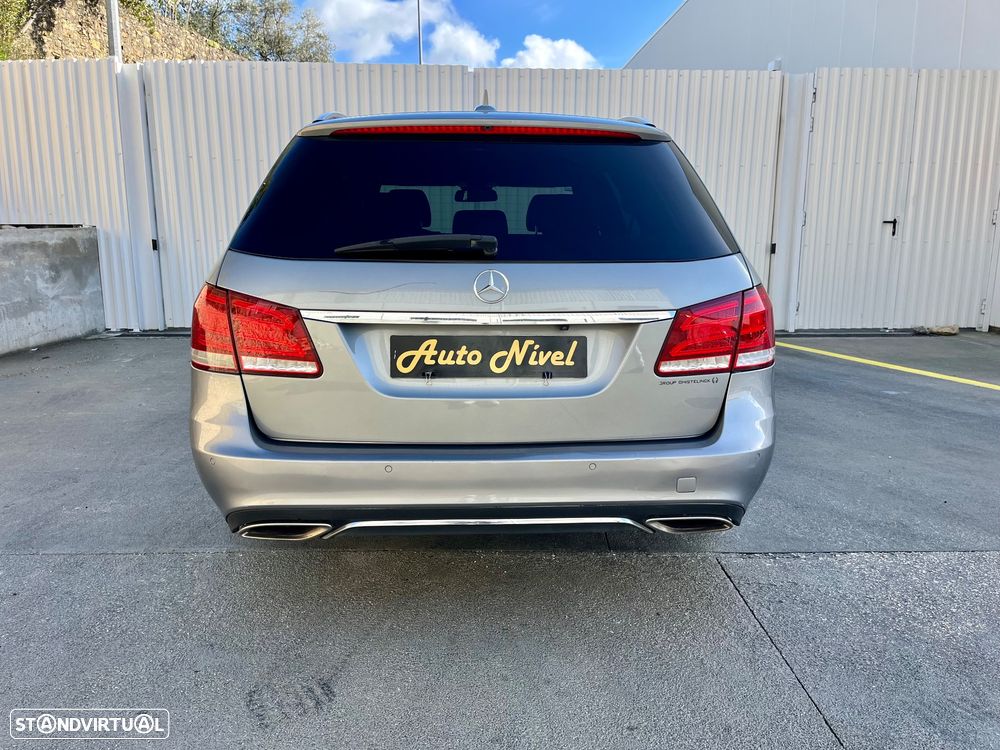 Mercedes-Benz E 300 Bluetec Hybrid Avantgarde - 11