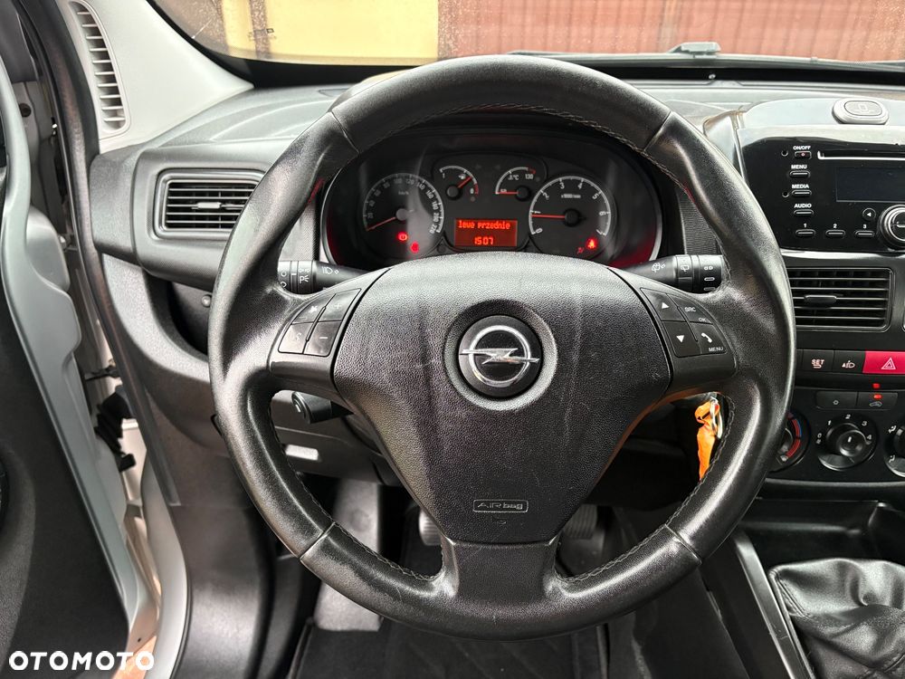 Opel Combo - 34