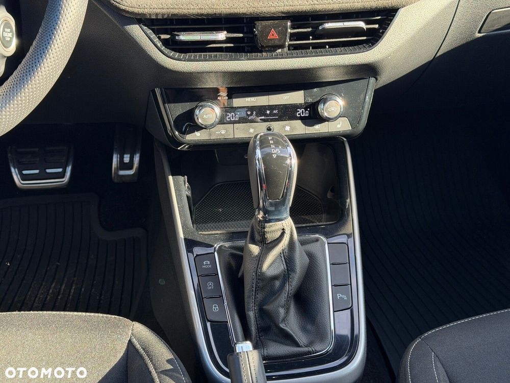 Skoda Fabia 1.0 TSI Monte Carlo DSG - 18