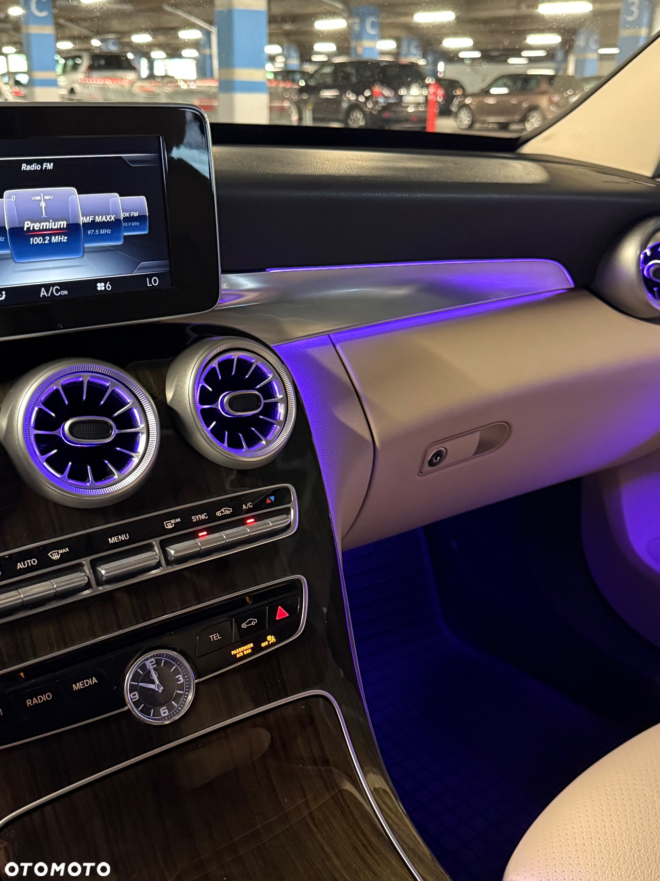 Mercedes-Benz Klasa C 300 7G-TRONIC - 11