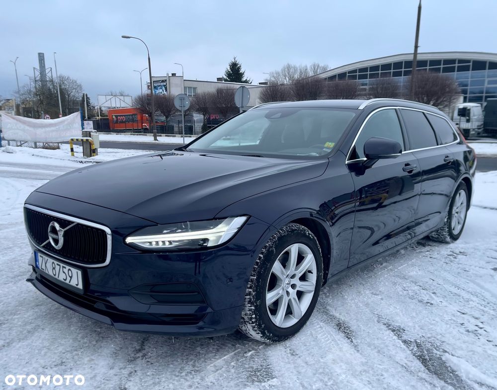 Volvo V90 D4 Momentum - 18