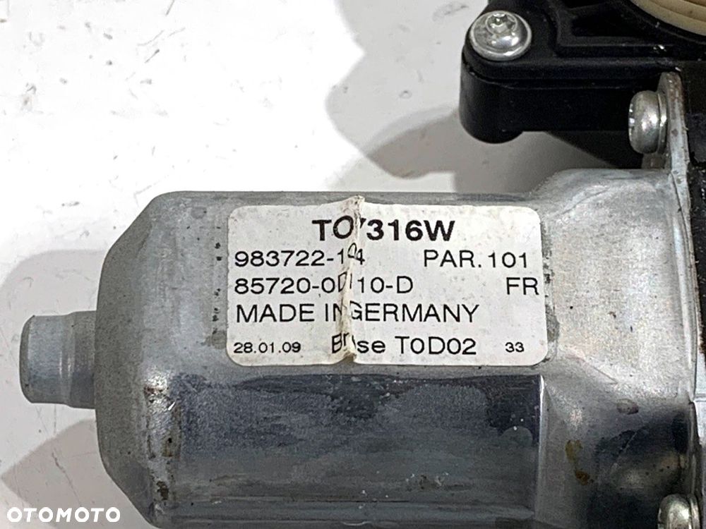 PODNOŚNIK SZYBY LEWY PRZÓD  TOYOTA YARIS (_P9_) 2005 - 2014 1.33 VVT-i (NSP90_) 74 kW [100 KM] - 5