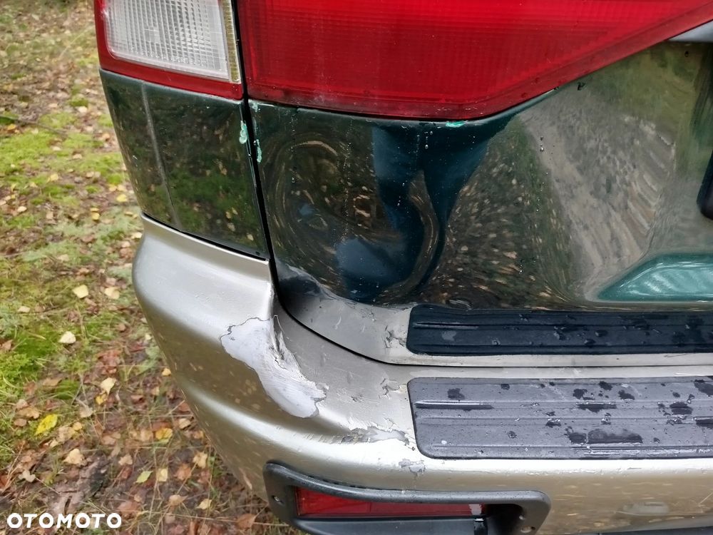 Mitsubishi Pajero Sport 2.5 TD GLS - 16
