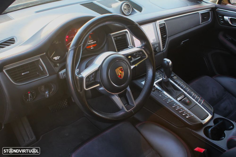 Porsche Macan GTS PDK - 39
