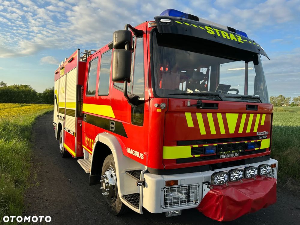 Iveco IVECO 150E28 EUROFI TECTOR STRAŻ WÓZ BOJOWY SZBKIE NATARCIE 2500 L WODY - 6