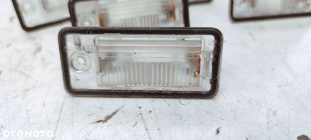 LAMPKA PODŚWIETLENIE TABLICY LEWA AUDI A3 8P A4 B6 B7 A6 C6 Q7 8E0807430A - 3