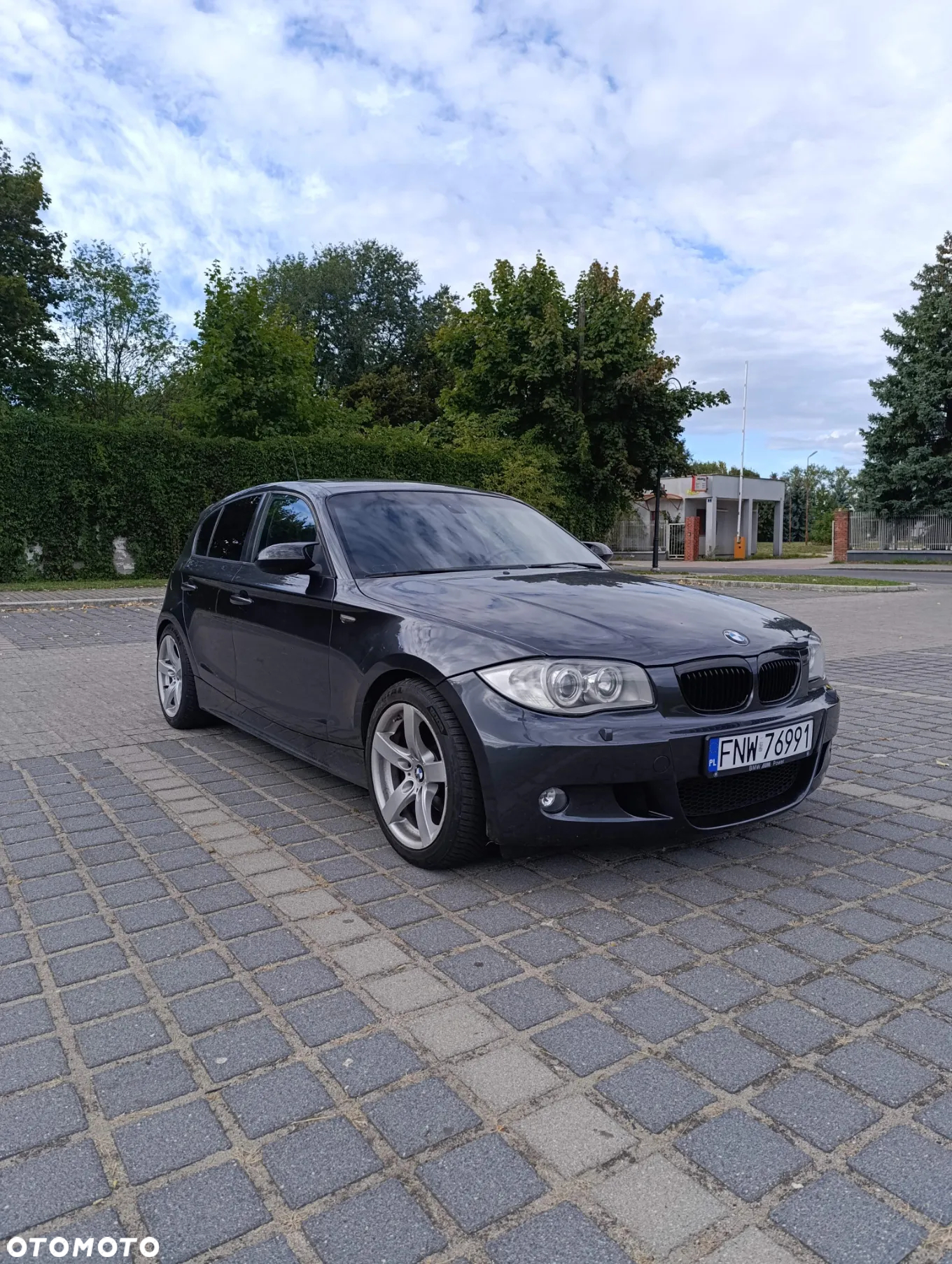 BMW Seria 1 120i - 4