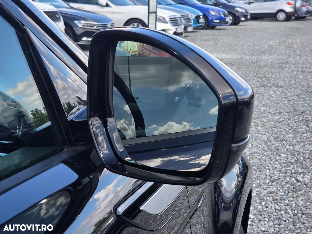 Land Rover Range Rover Evoque 2.0 D165 MHEV Dynamic SE - 9