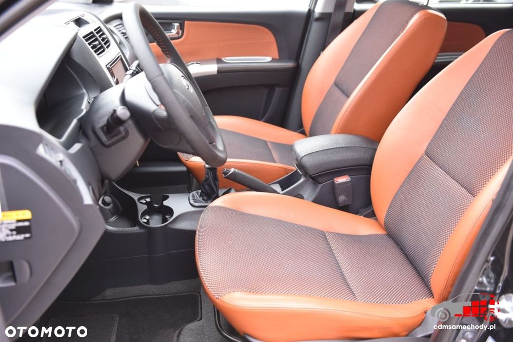 Kia Sportage - 16
