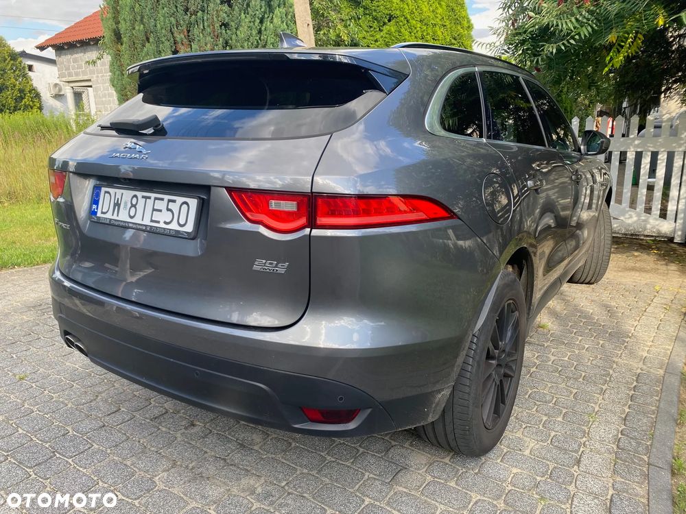 Jaguar F-Pace 2.0 i4D AWD Prestige - 2