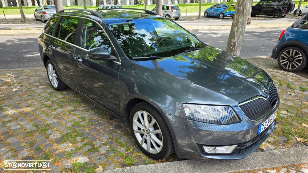 Skoda Octavia Break 1.6 TDi Elegance - 2