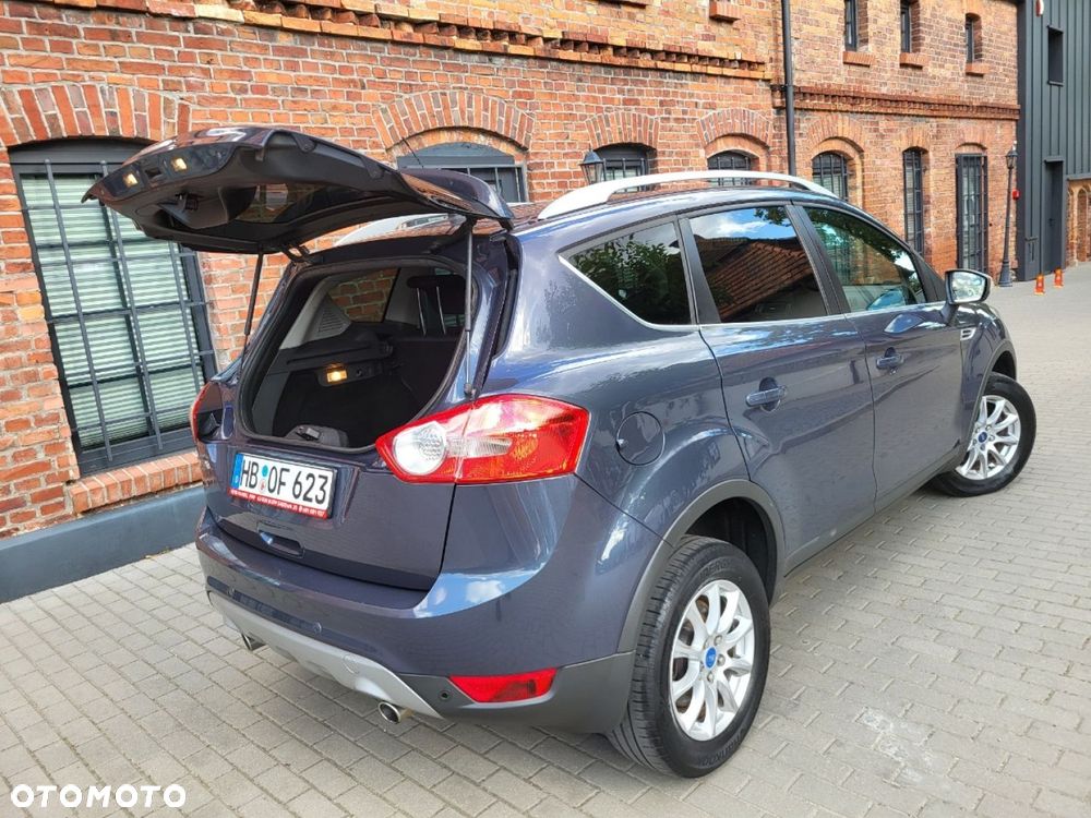 Ford Kuga - 25