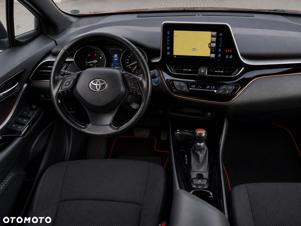 Toyota C-HR 1.8 Hybrid Executive - 6