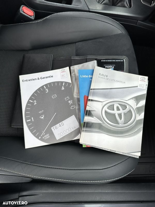 Toyota RAV4 2.0 D-4D 2WD Executive - 36