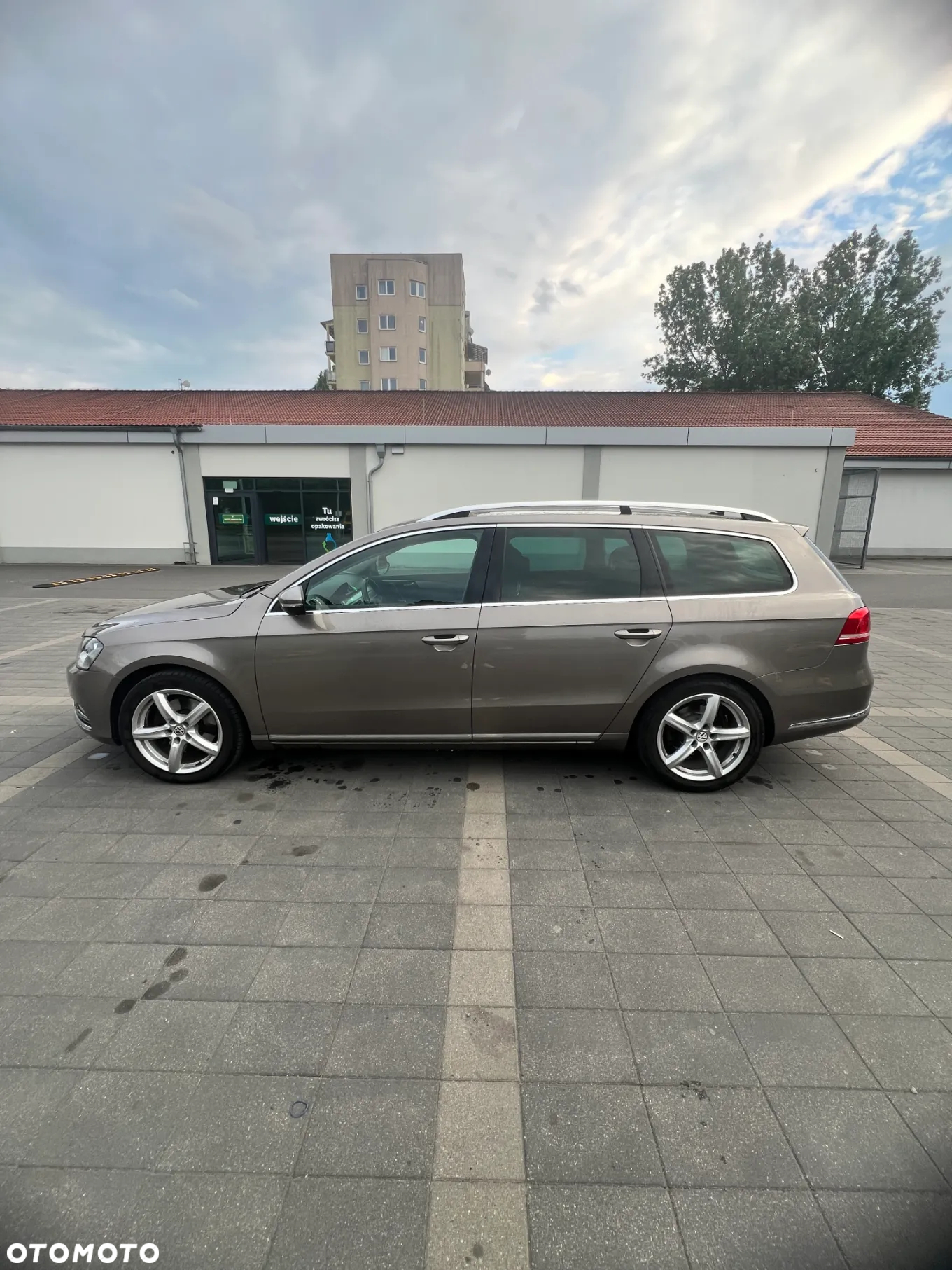 Volkswagen Passat Variant 1.6 TDI BlueMotion Technology Comfortline - 10