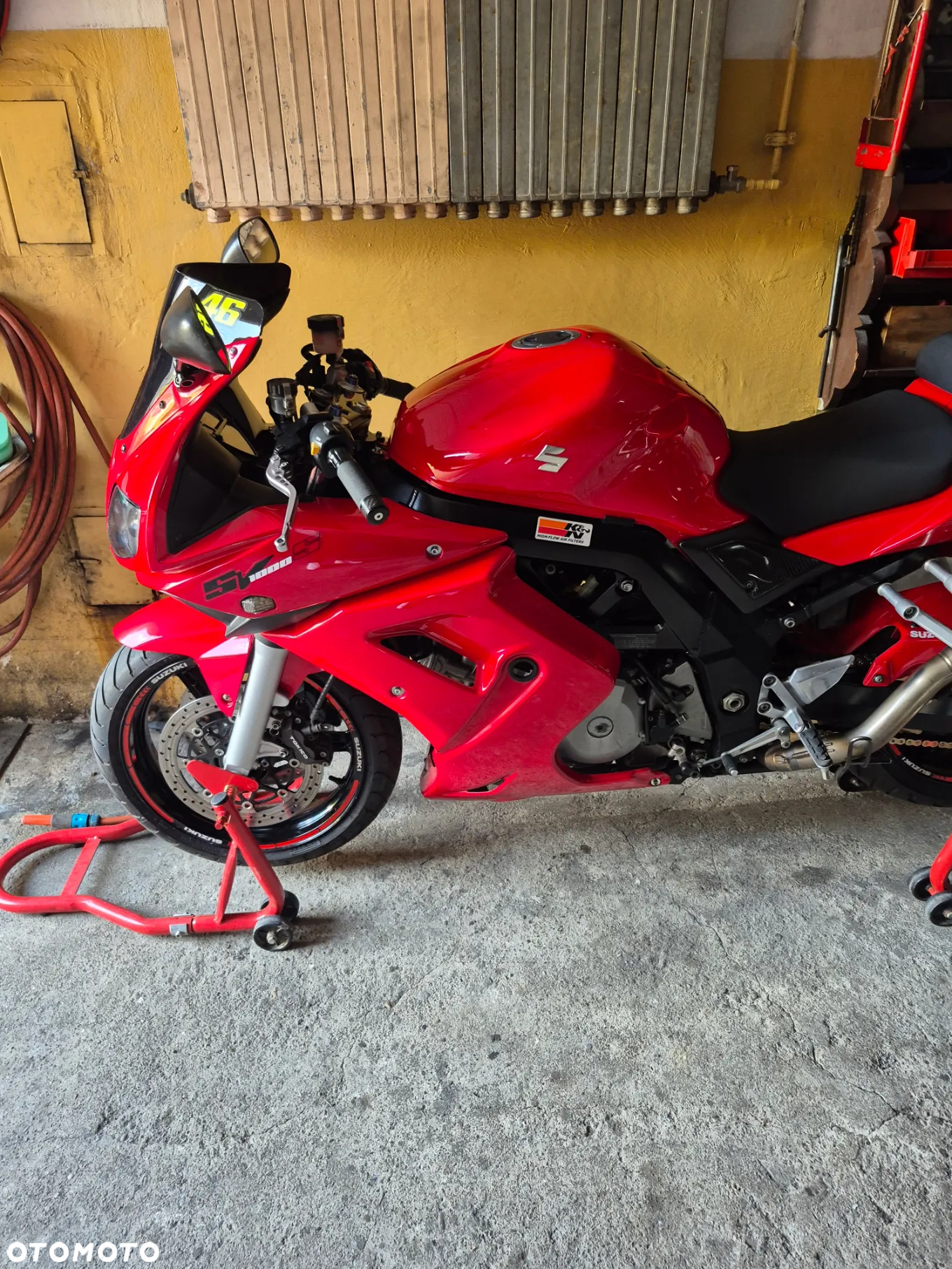 Suzuki SV - 6