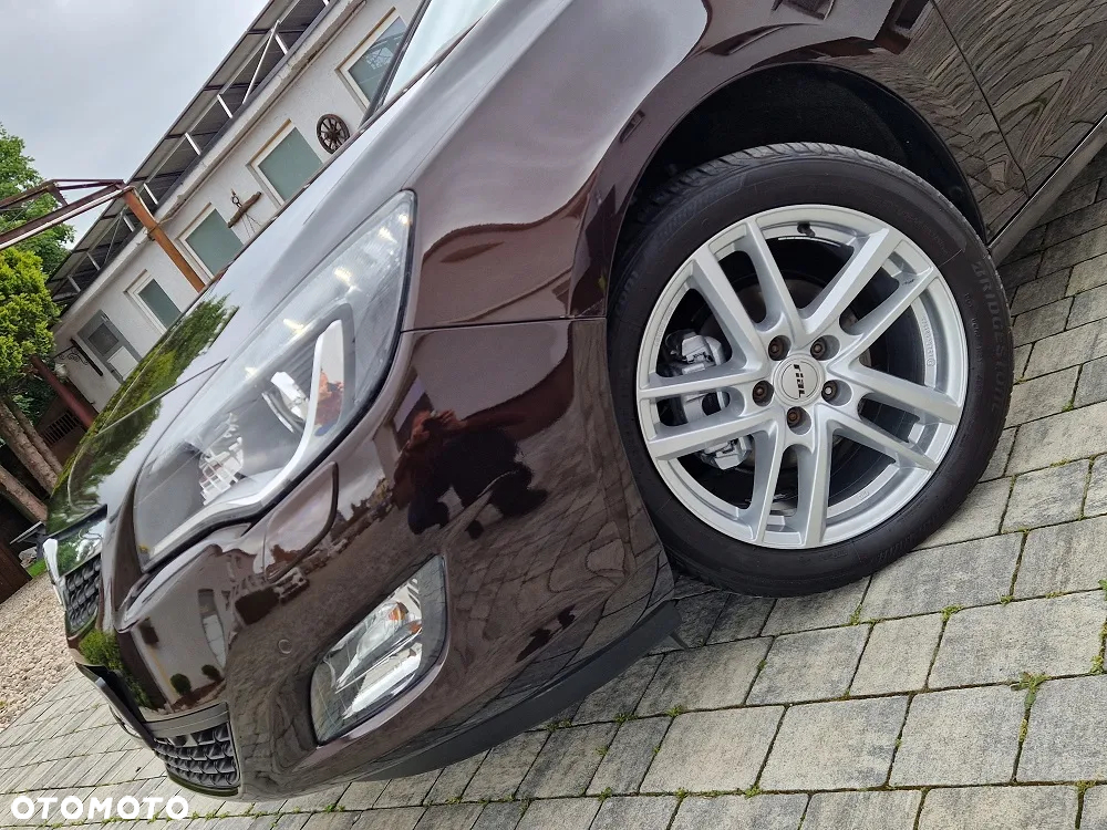 Opel Astra 1.4 Turbo 150 Jahre - 33