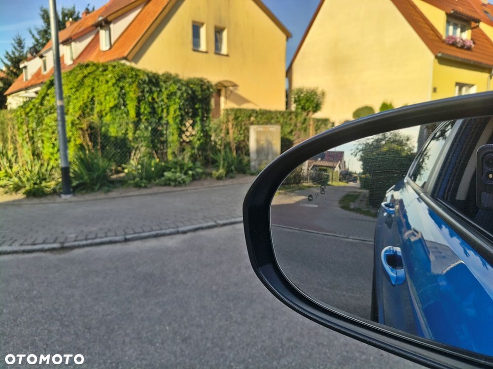 Hyundai Tucson blue 1.6 GDi 2WD Navi - 37