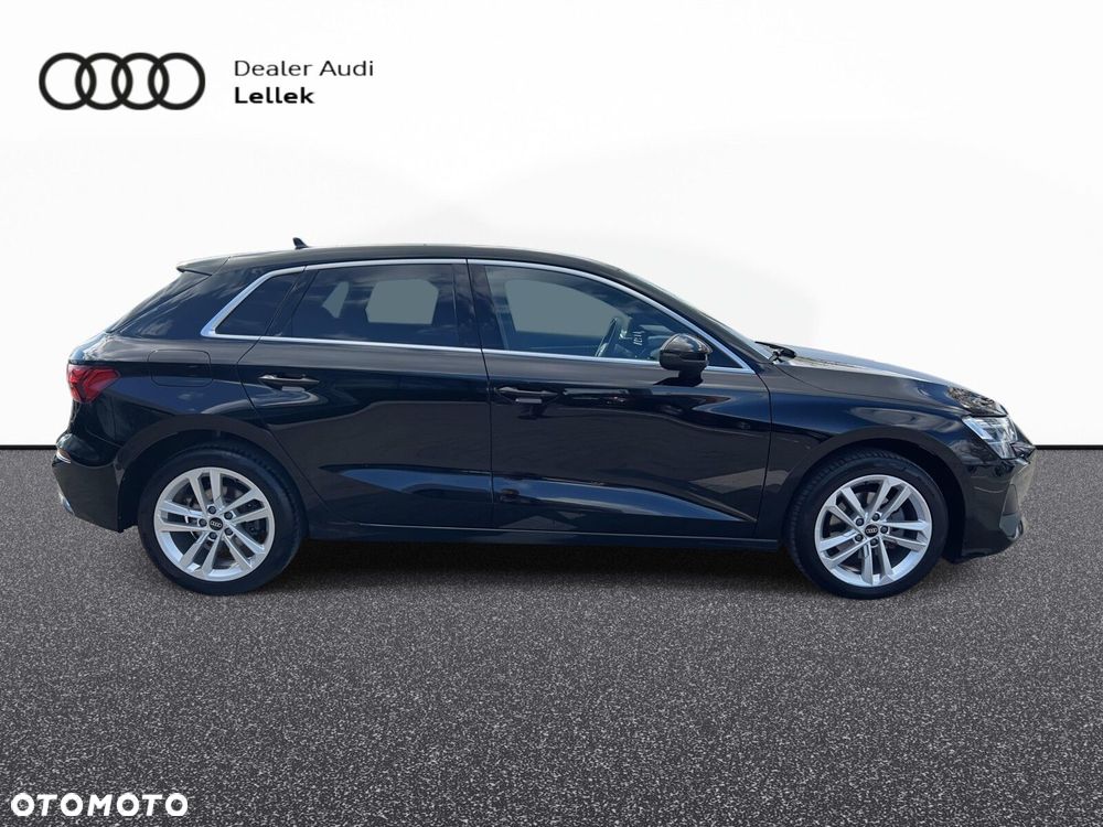 Audi A3 Sportback - 4