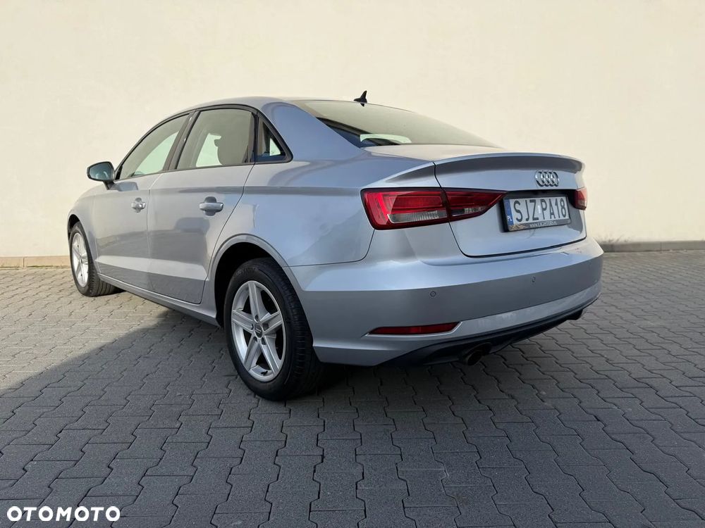 Audi A3 ver-1-0-tfsi-limousine - 8