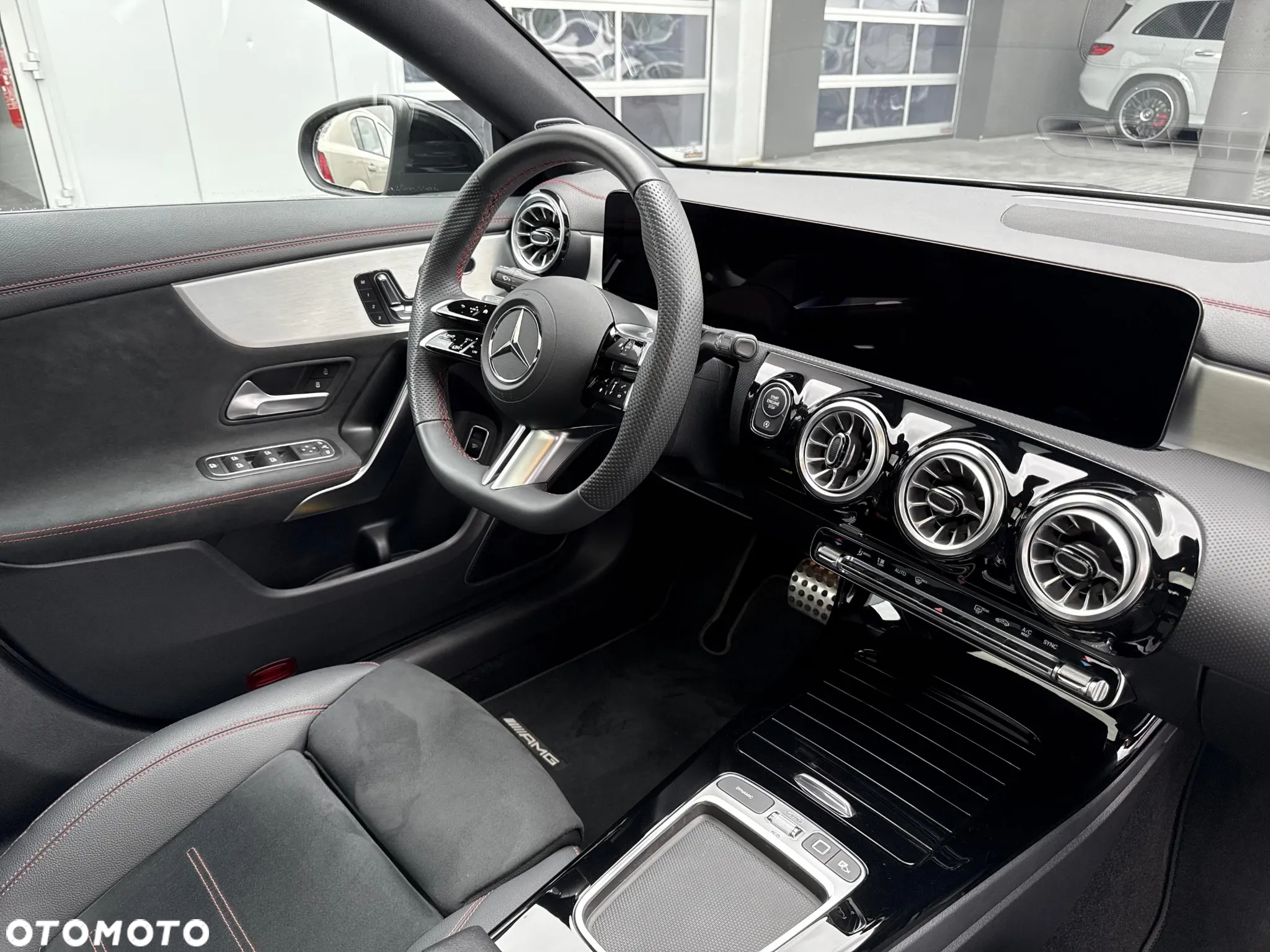 Mercedes-Benz CLA 200 d AMG Line 8G-DCT - 21
