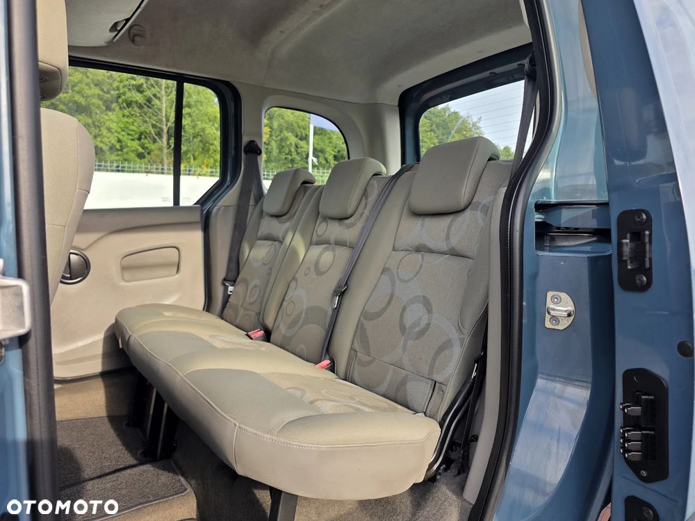 Renault Kangoo 1.6 16V 105 Authentique - 6